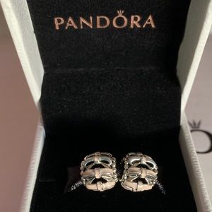 Pandora Sweet Sentiments